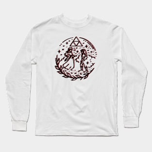 couple in circle Long Sleeve T-Shirt